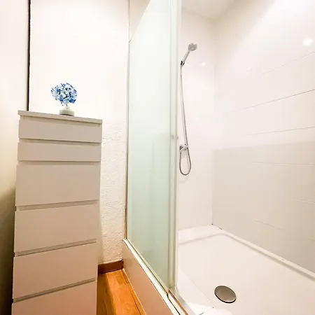 By Born Hostel Barcelona